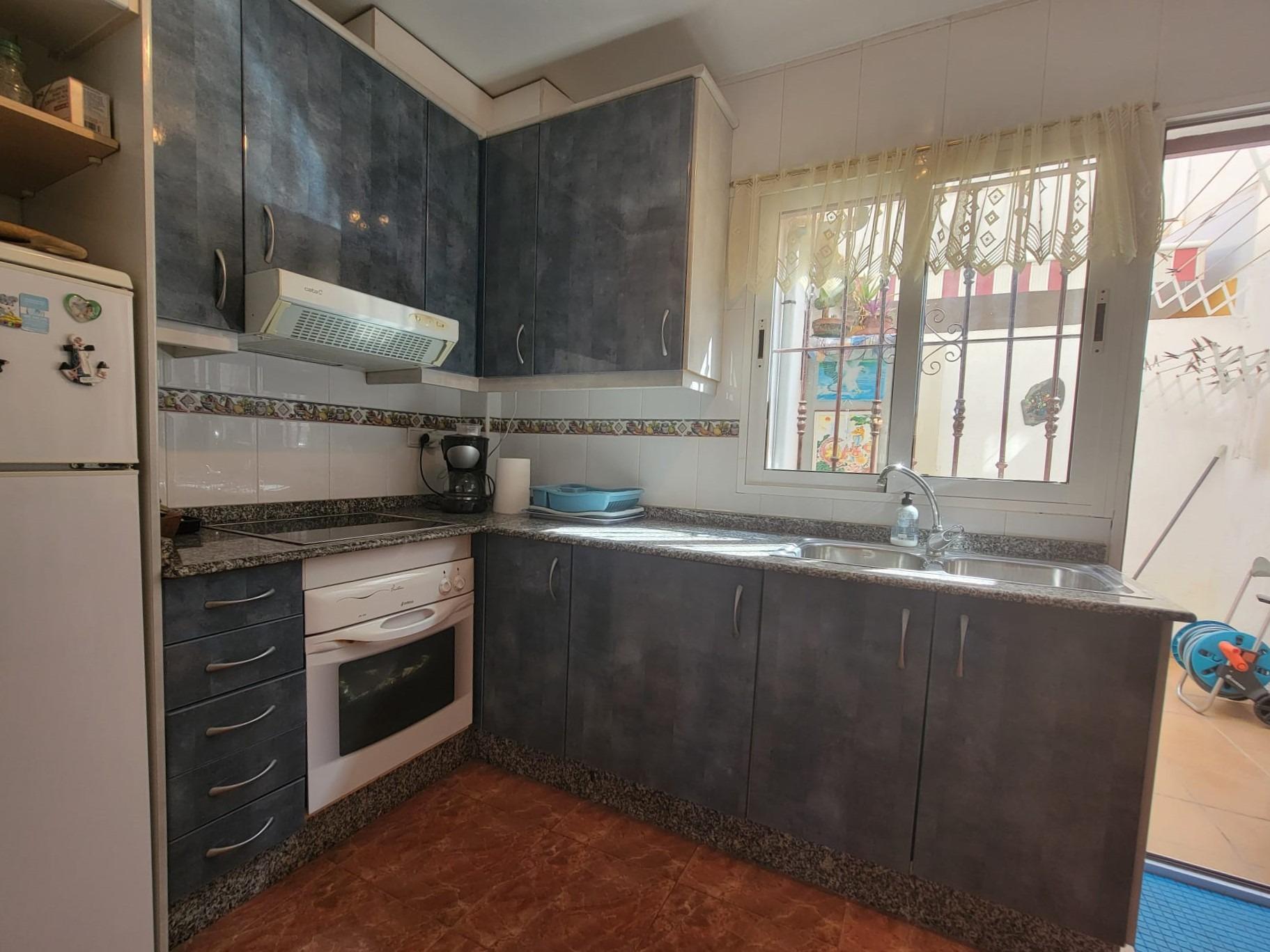 For sale - 3 Bedroom 3 Bathroom Town House in Playa Flamenca - Playa Flamenca  - Alicante