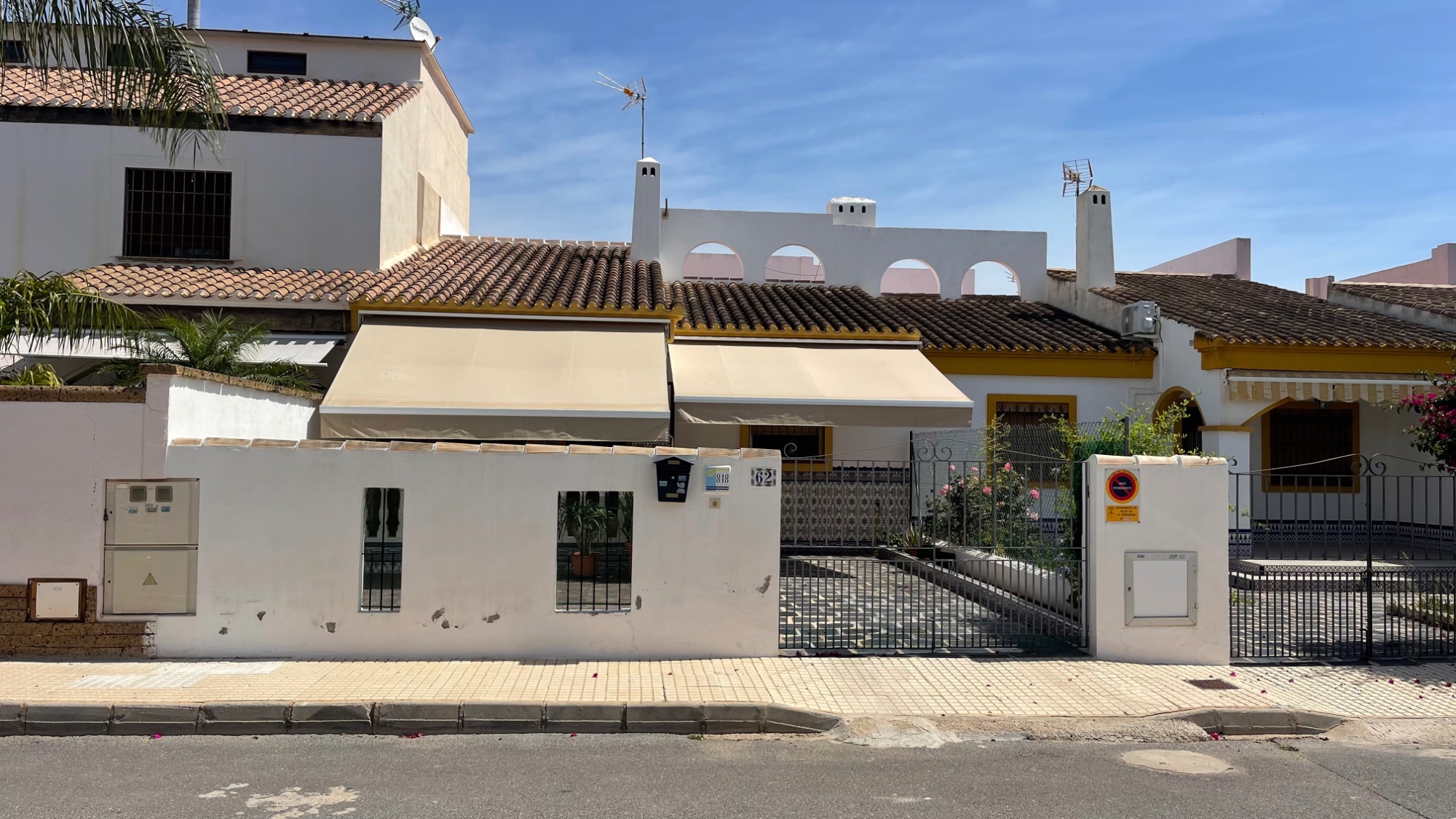 For sale - 3 Bedroom 2 Bathroom Town House in Torre de La Horadada - Costa Blanca  - Alicante
