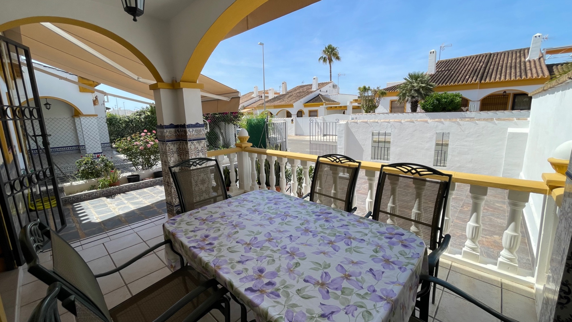 For sale - 3 Bedroom 2 Bathroom Town House in Torre de La Horadada - Costa Blanca  - Alicante