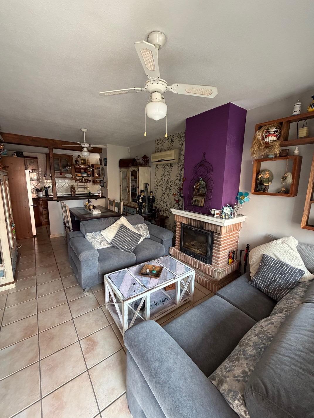 For sale - 3 Bedroom 2 Bathroom Villa in Orihuela Costa - Playa Flamenca  - Alicante