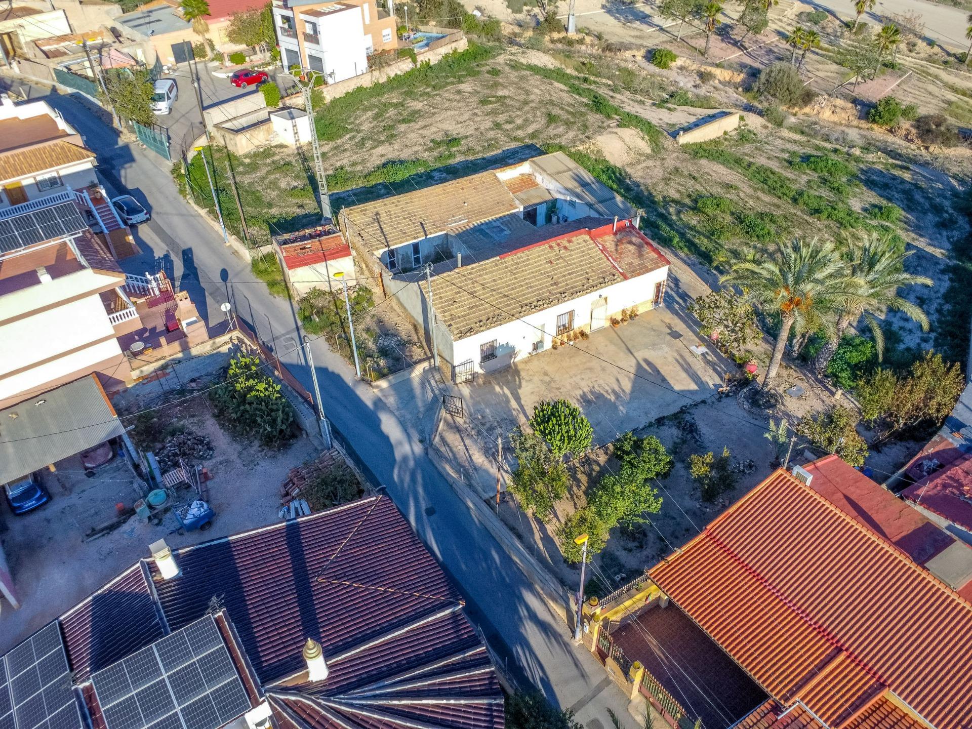 For sale - 4 Bedroom 2 Bathroom Finca in Orihuela - Raiguero De Bonanza  - Alicante