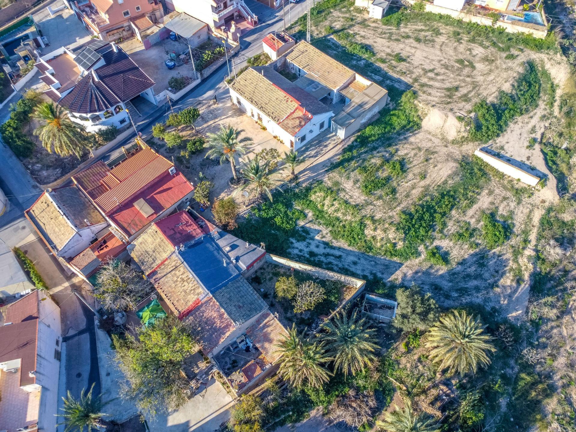 For sale - 4 Bedroom 2 Bathroom Finca in Orihuela - Raiguero De Bonanza  - Alicante