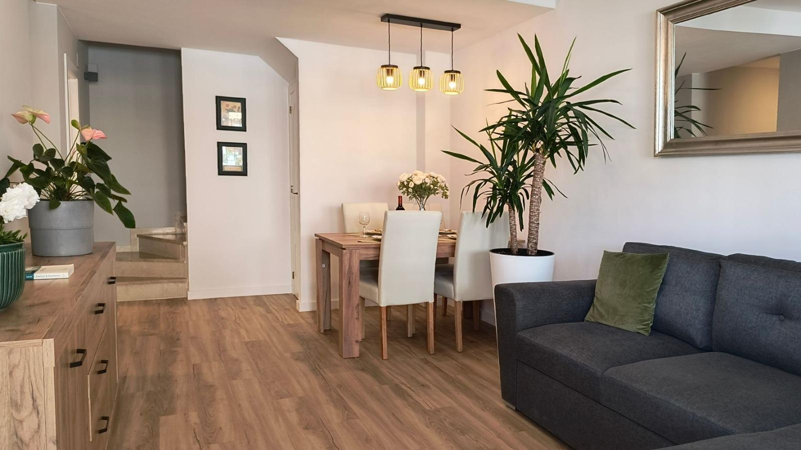 For sale - 3 Bedroom 2 Bathroom Town House in Orihuela Costa - Los Balcones  - Alicante