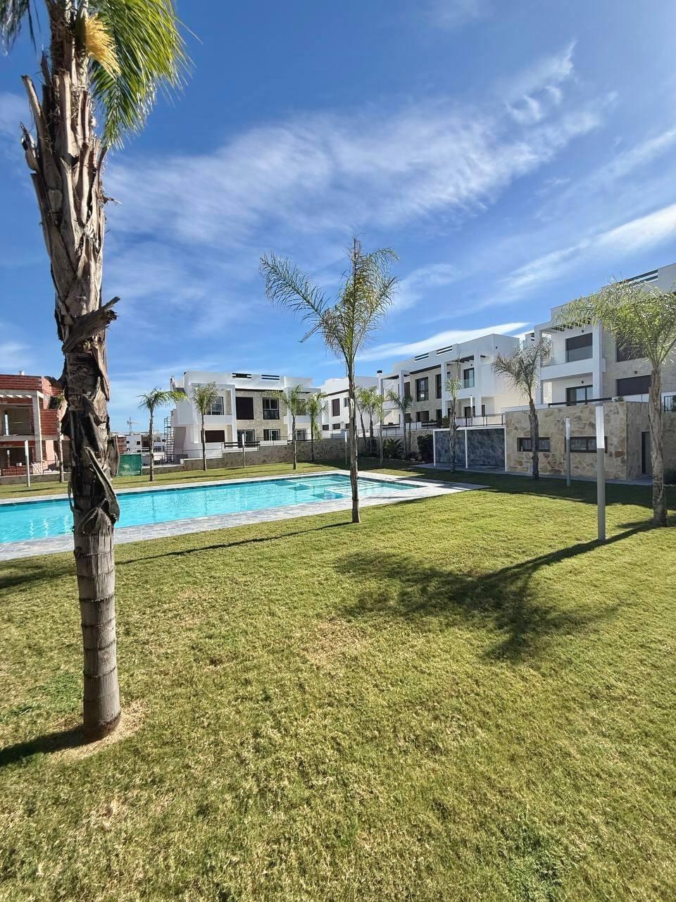 For sale - 2 Bedroom 2 Bathroom Apartment in Orihuela - Urbanización Perla Del Mar  - Alicante