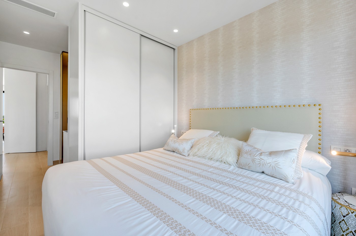 For sale - 2 Bedroom 2 Bathroom Apartment in Orihuela - Inland  - Alicante