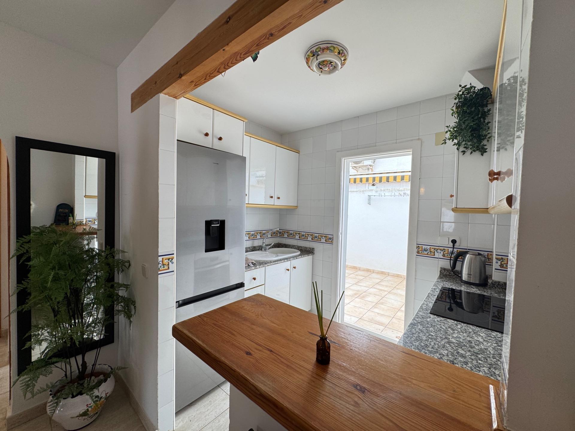 For sale - 3 Bedroom 2 Bathroom Town House in Pilar de La Horadada - Torre de la Horadada  - Alicante