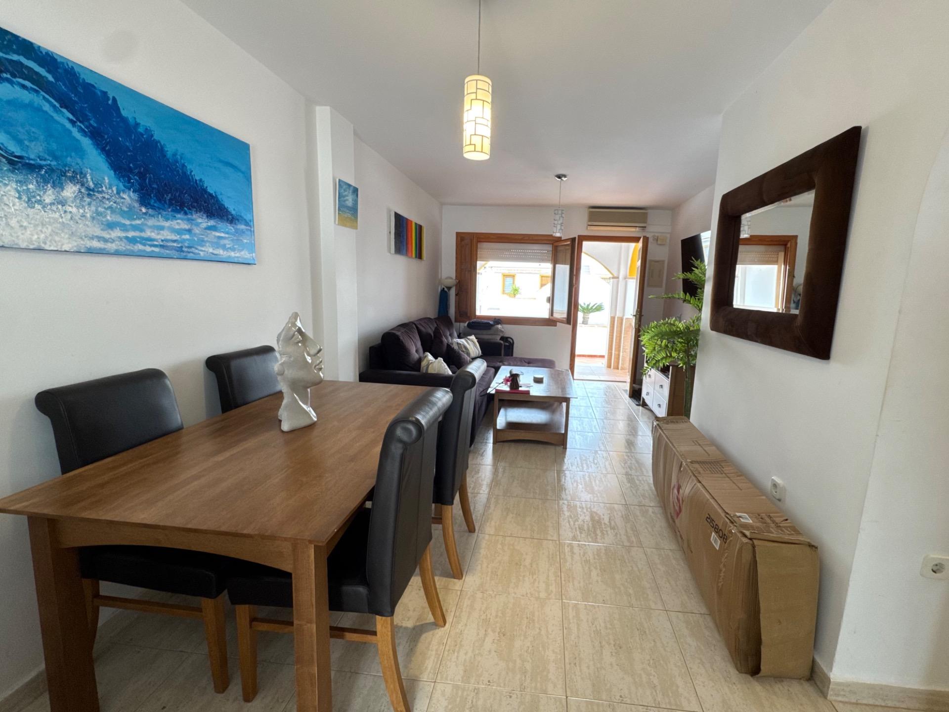 For sale - 3 Bedroom 2 Bathroom Town House in Pilar de La Horadada - Torre de la Horadada  - Alicante