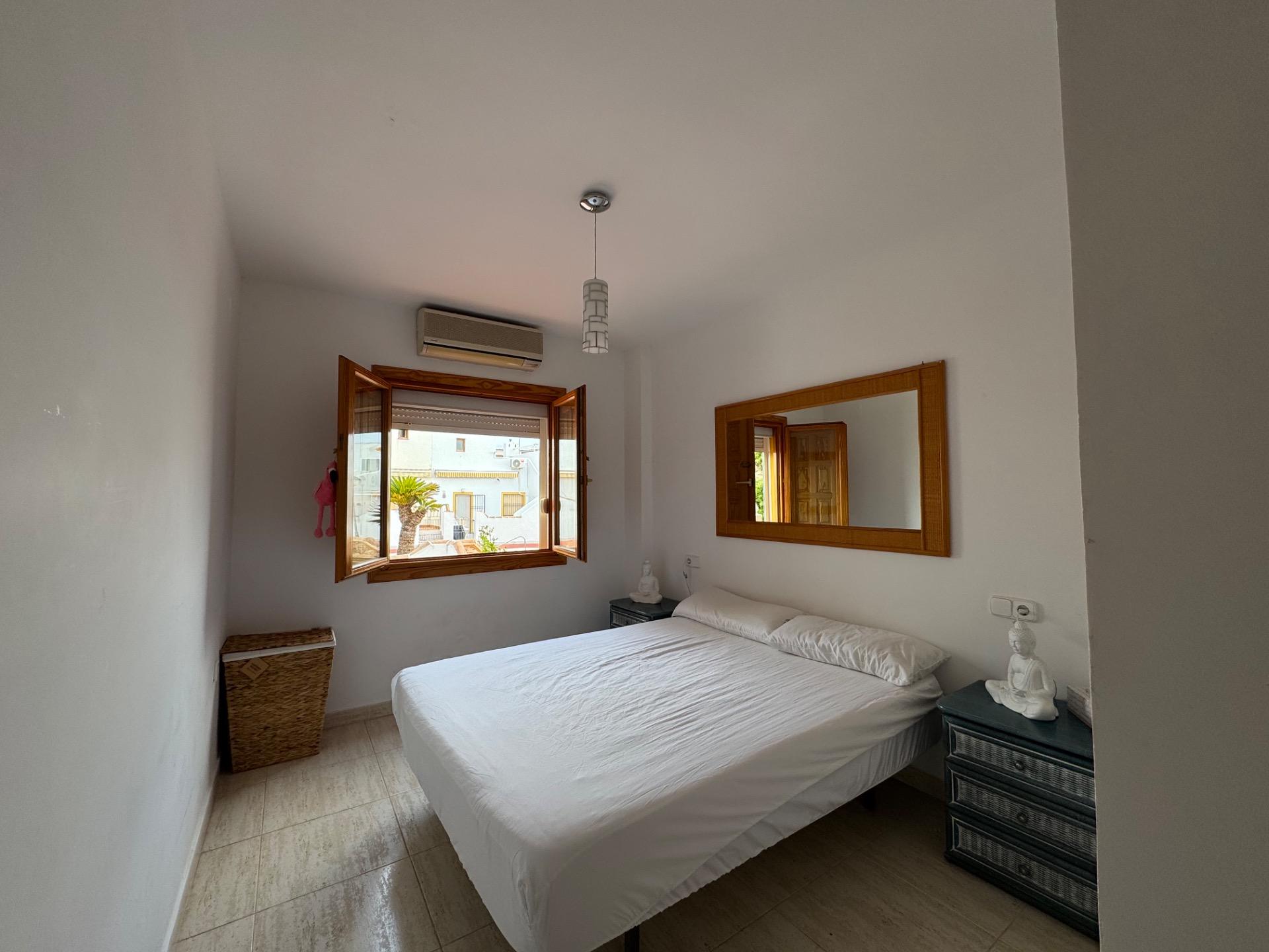 For sale - 3 Bedroom 2 Bathroom Town House in Pilar de La Horadada - Torre de la Horadada  - Alicante