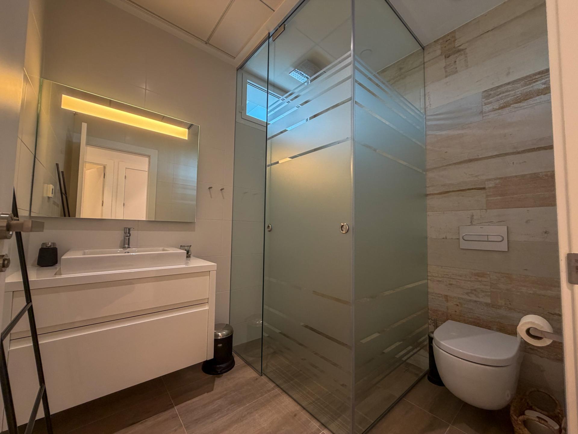 For sale - 3 Bedroom 2 Bathroom Apartment in Orihuela - Las Colinas Golf  - Alicante