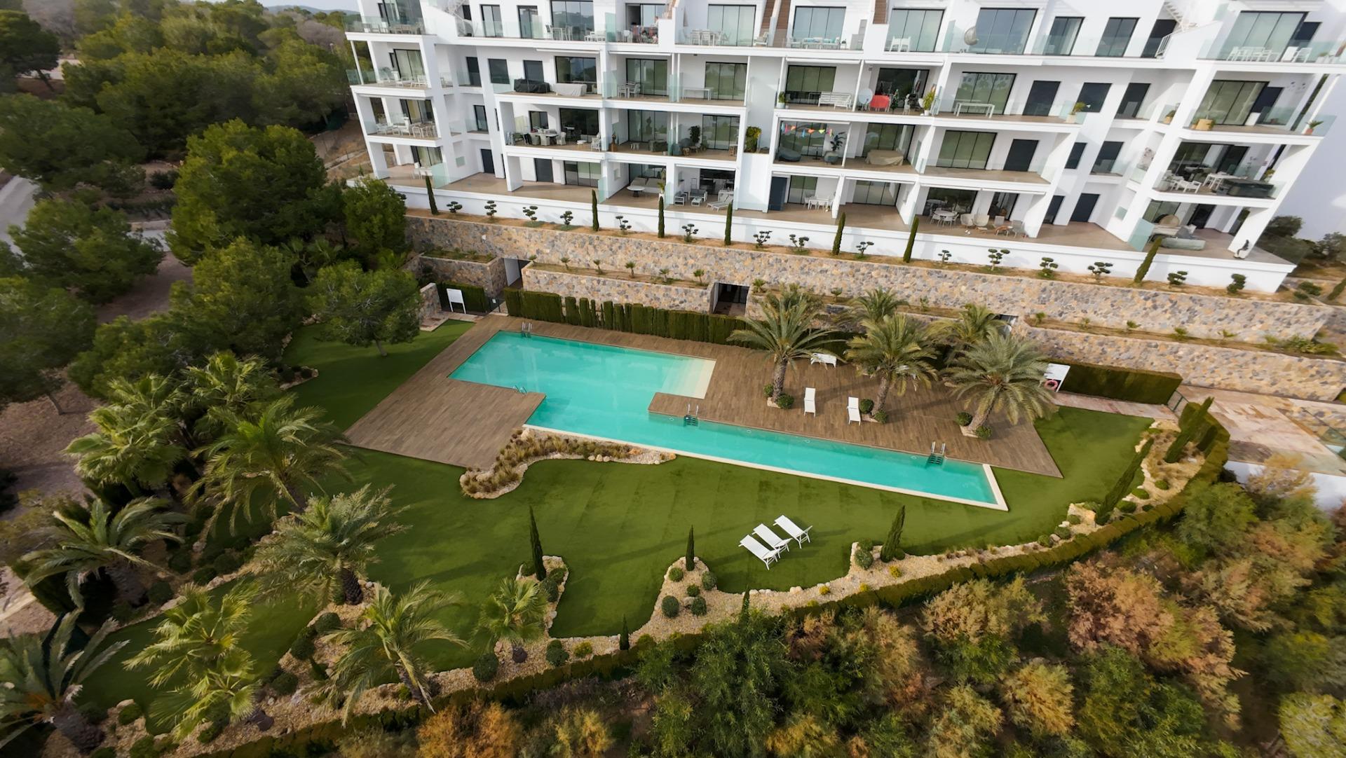 For sale - 3 Bedroom 2 Bathroom Apartment in Orihuela - Las Colinas Golf  - Alicante