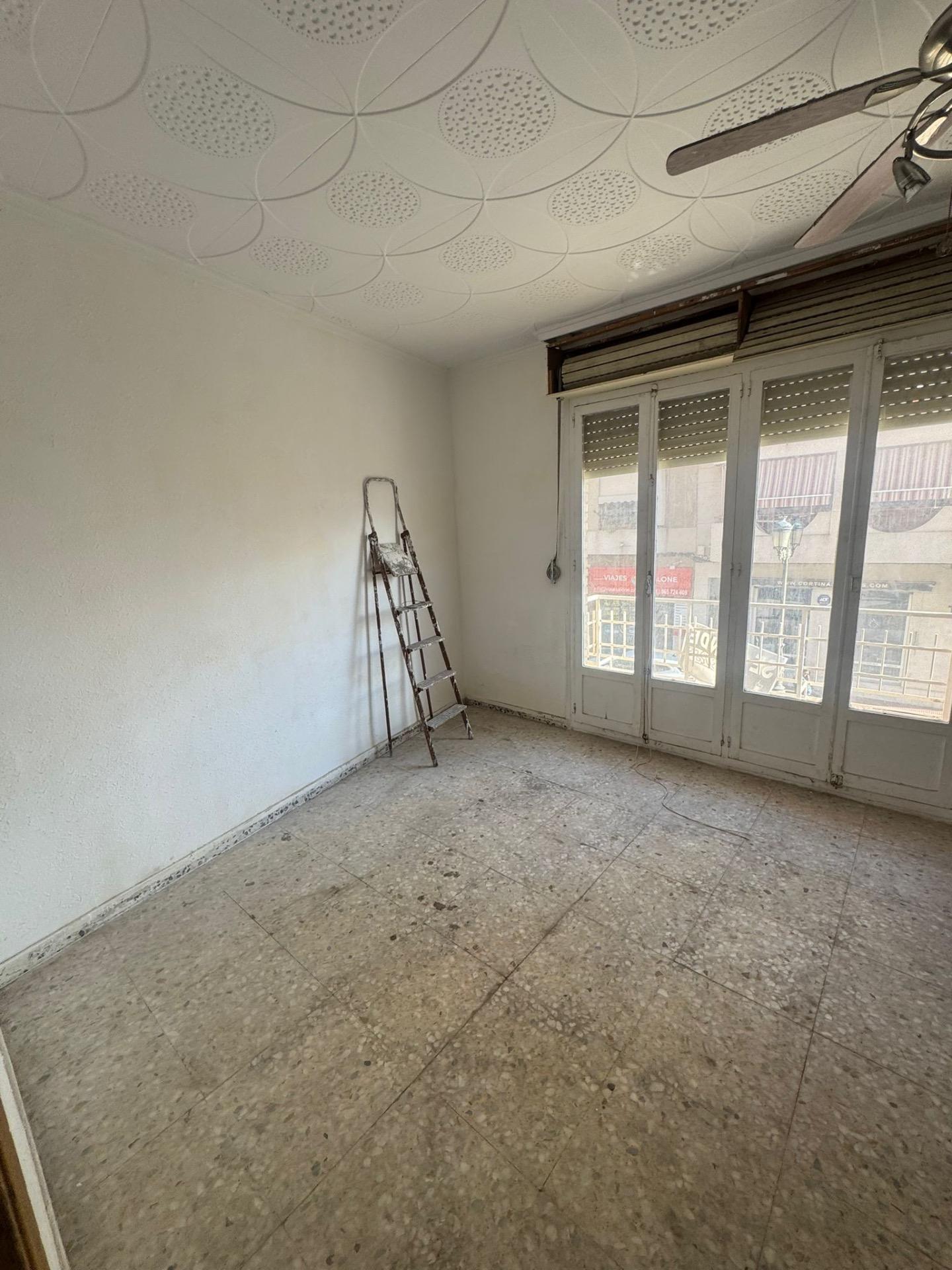 For sale - 5 Bedroom 2 Bathroom Apartment in Guardamar del Segura - Guardamar Del Segura  - Alicante