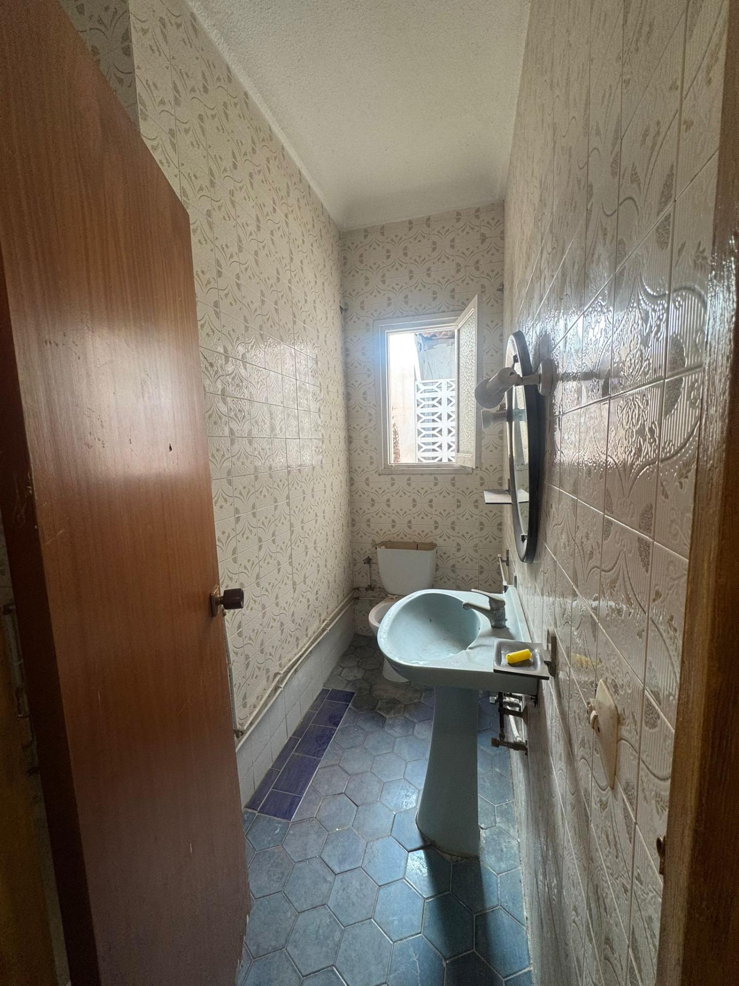 For sale - 5 Bedroom 2 Bathroom Apartment in Guardamar del Segura - Guardamar Del Segura  - Alicante