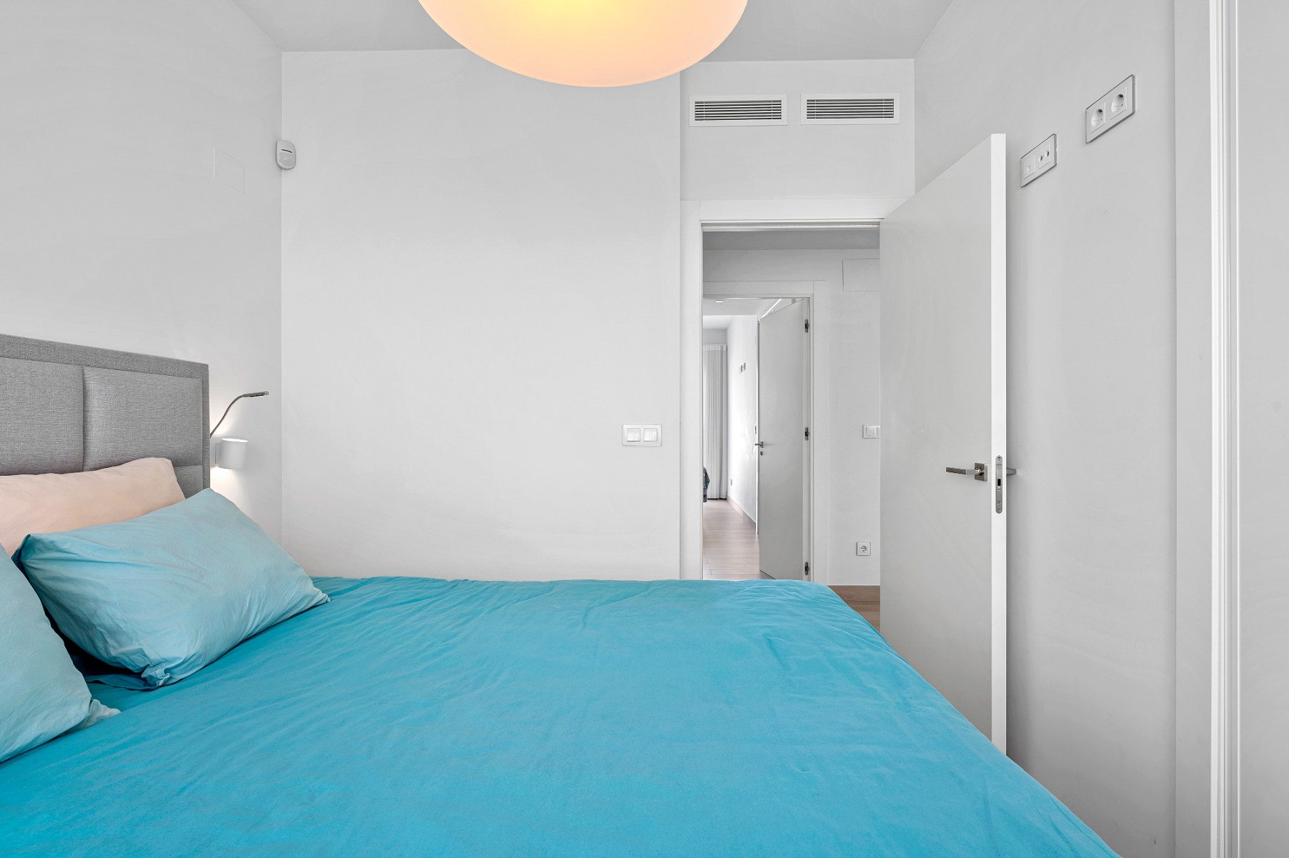 For sale - 3 Bedroom 2 Bathroom Villa in San Miguel de Salinas - Inland  - Alicante