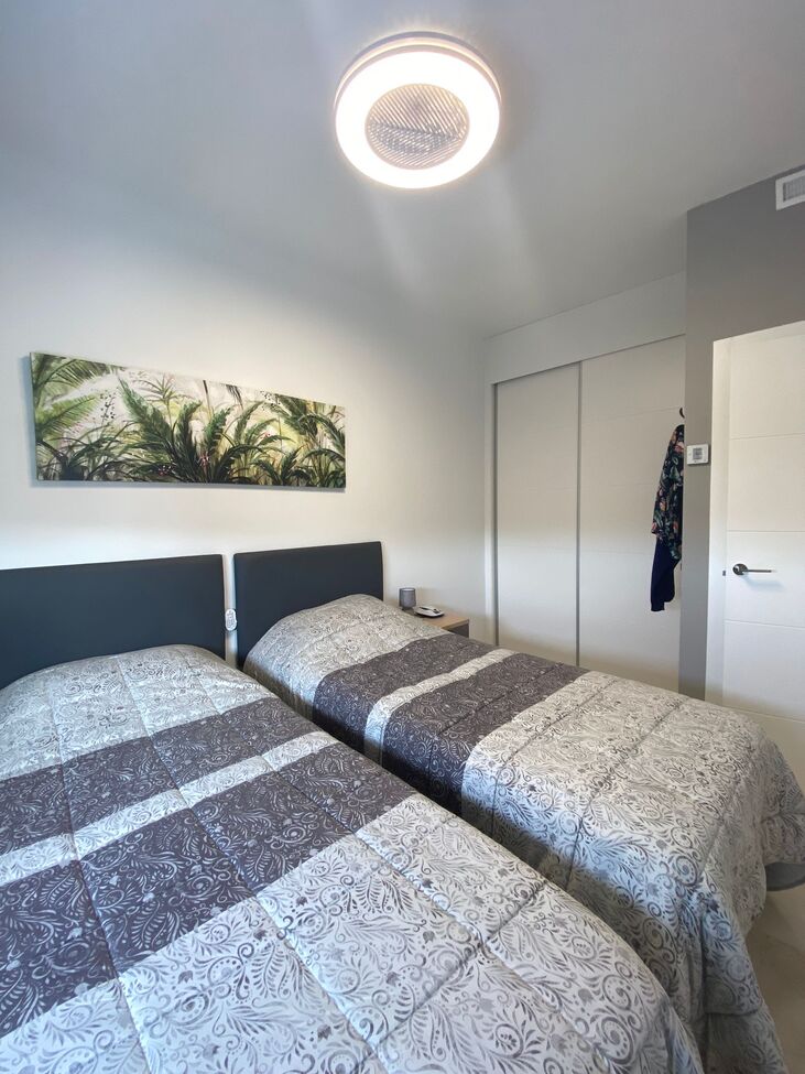 For sale - 3 Bedroom 2 Bathroom Apartment in Dehesa de Campoamor - Las Filipinas  - Alicante