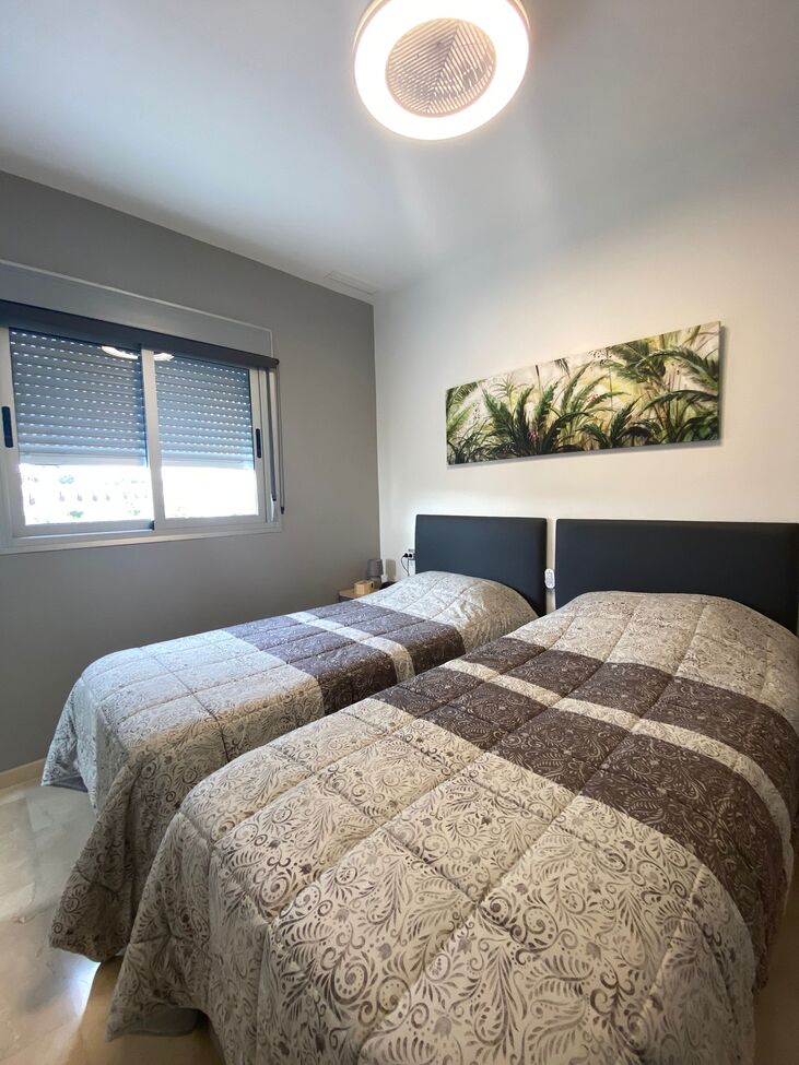 For sale - 3 Bedroom 2 Bathroom Apartment in Dehesa de Campoamor - Las Filipinas  - Alicante