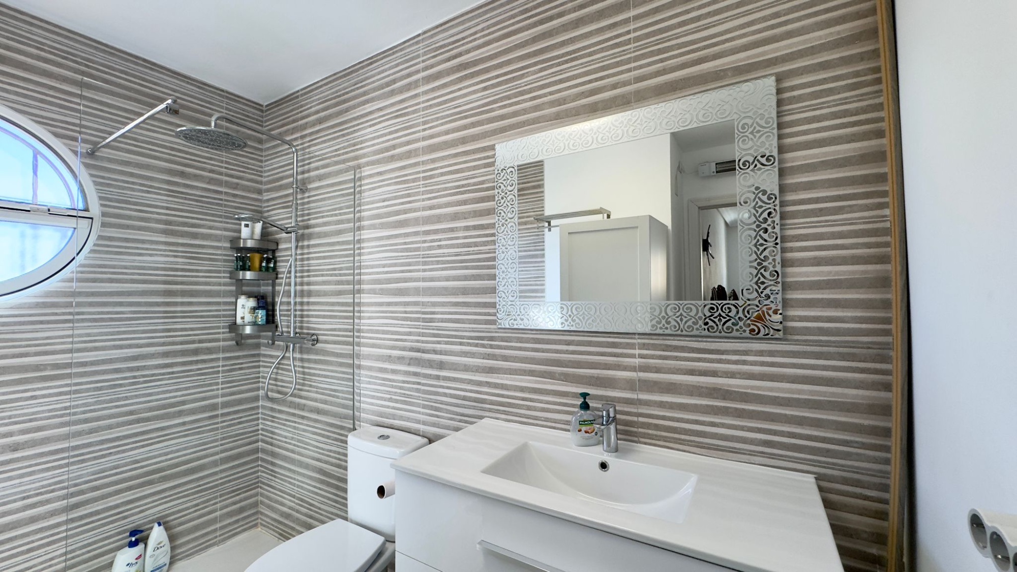 For sale - 2 Bedroom 2 Bathroom Villa in Orihuela Costa - Costa Blanca  - Alicante