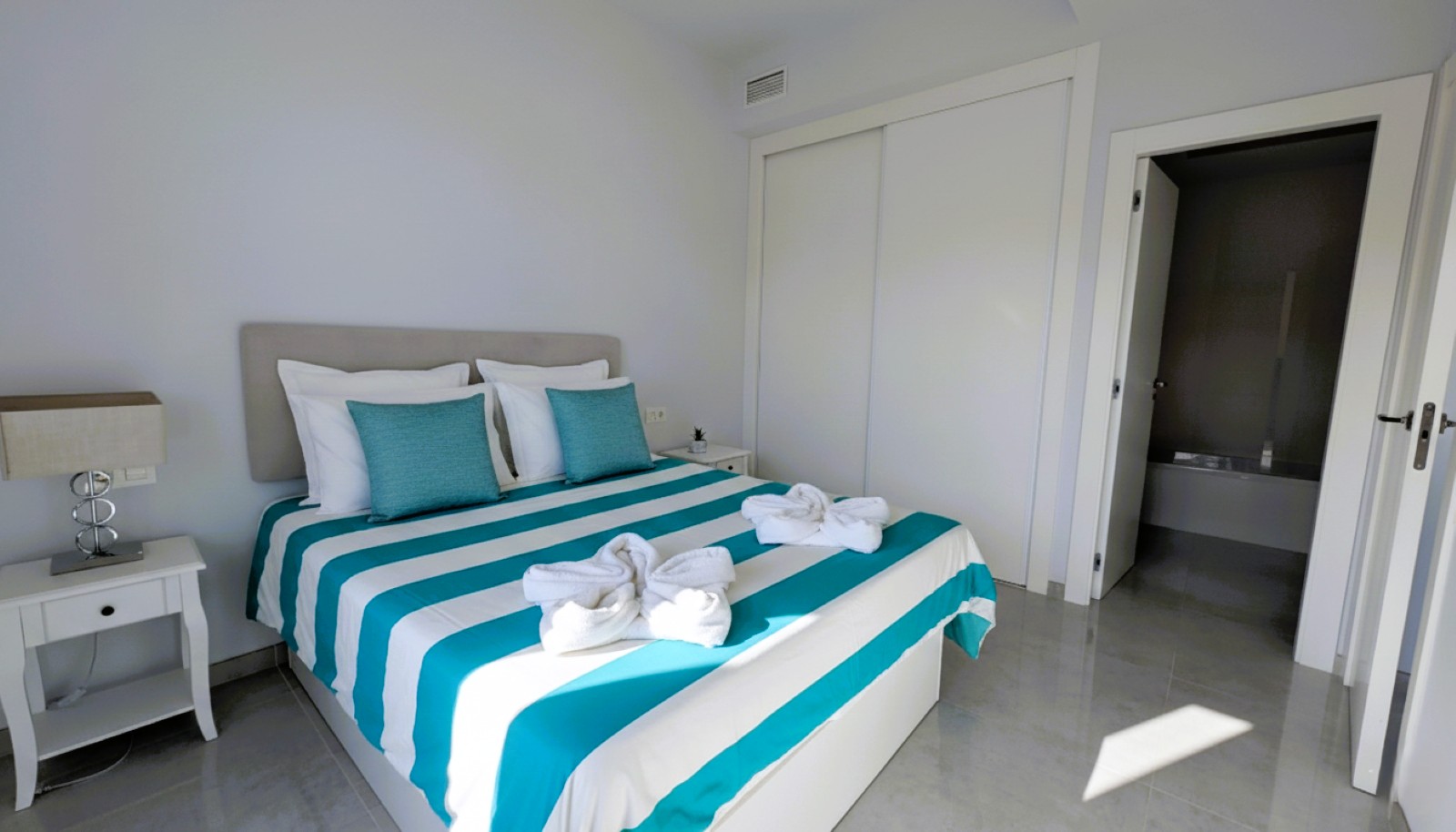 For sale - 4 Bedroom 4 Bathroom Detached Villa in Lomas de Cabo Roig - Lomas de Cabo Roig  - Alicante