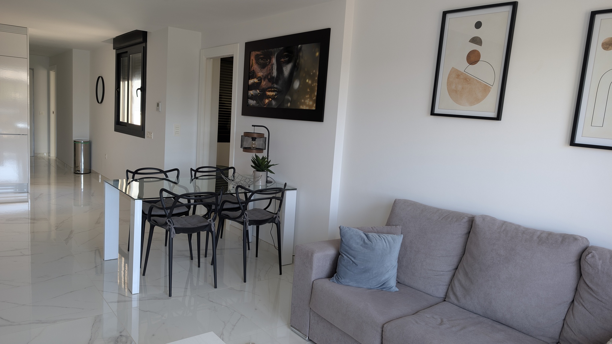 Sold - SOLD-2 Bedroom 2 Bathroom Top Floor Corner Apartment in Villamartin - Amanecer VI - Alicante