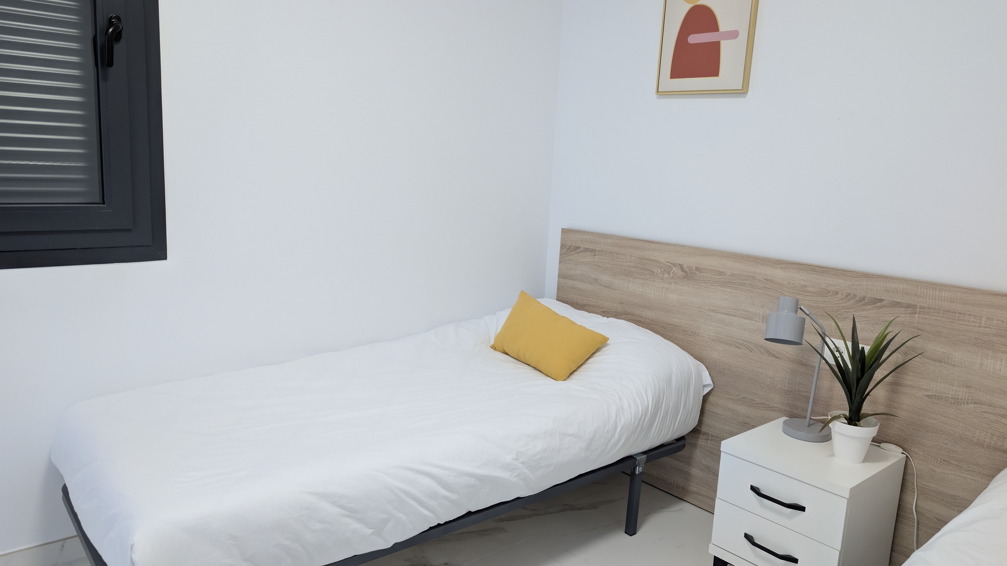Sold - SOLD-2 Bedroom 2 Bathroom Top Floor Corner Apartment in Villamartin - Amanecer VI - Alicante