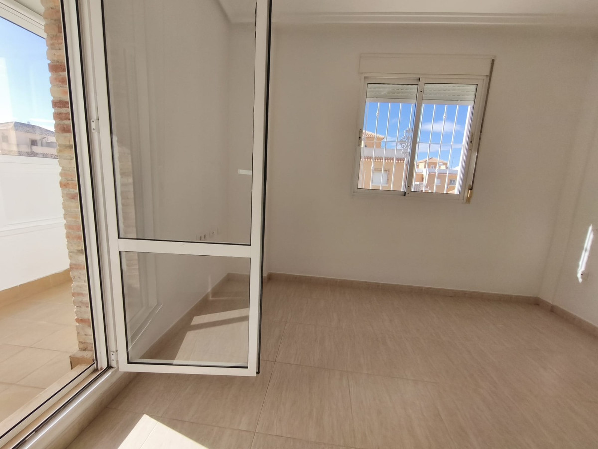 For sale - 3 Bedroom 2 Bathroom House - Townhouse in Ciudad Quesada - Rojales Centro  - Alicante