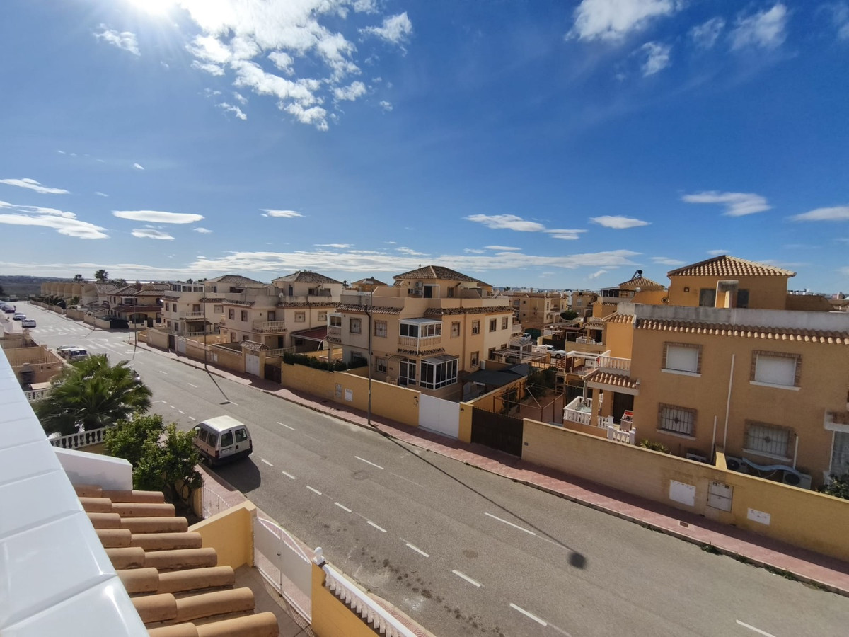 For sale - 3 Bedroom 2 Bathroom Townhouse in Ciudad Quesada - Rojales Centro  - Alicante
