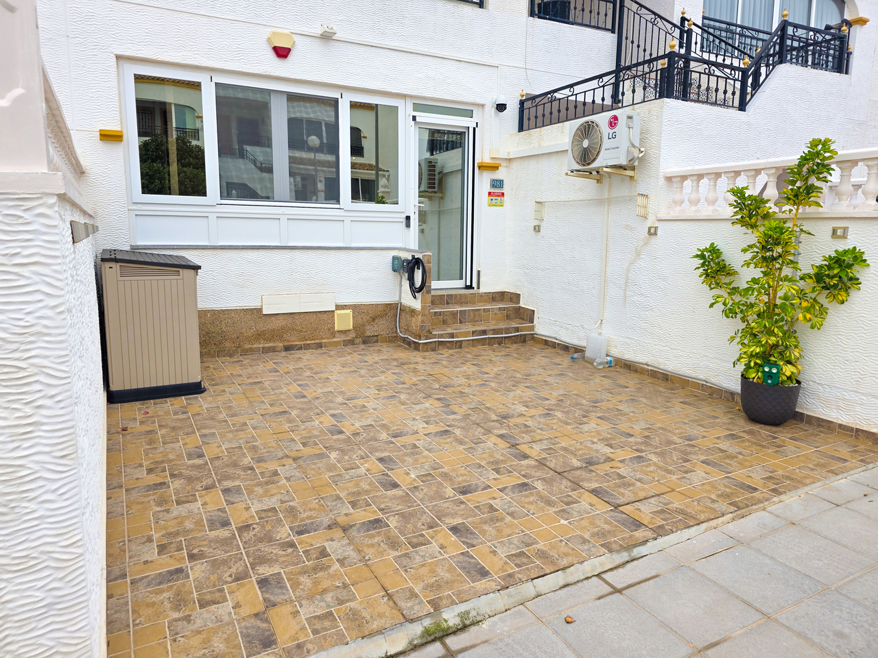 For sale - 2 Bedroom 1 Bathroom Apartment in Vistabella Golf - , Vistabella Golf, Alicante, Spain - Alicante