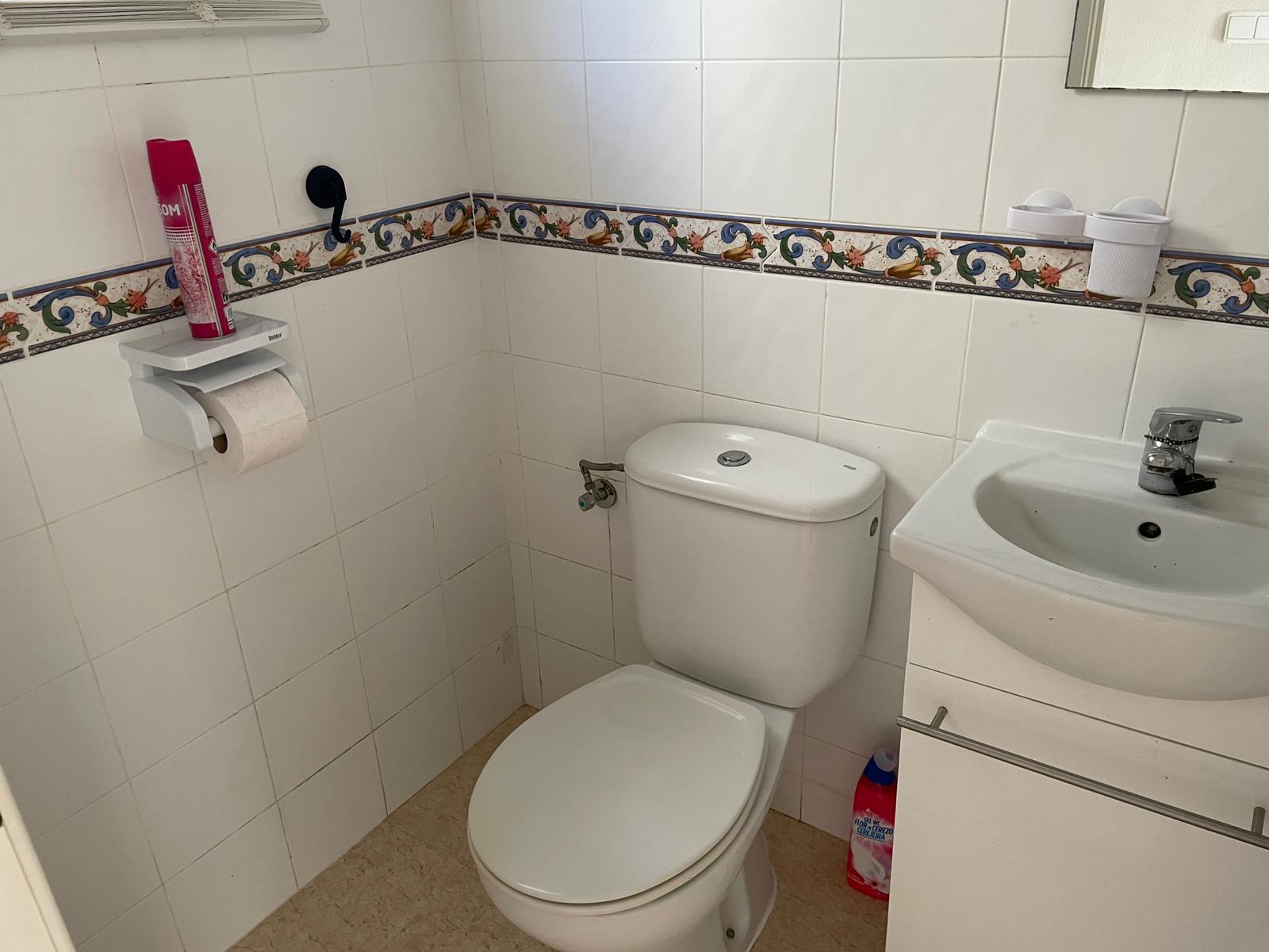 For sale - 2 Bedroom 2 Bathroom Townhouse in Villamartin - , Villamartin, Alicante, Spain - Alicante
