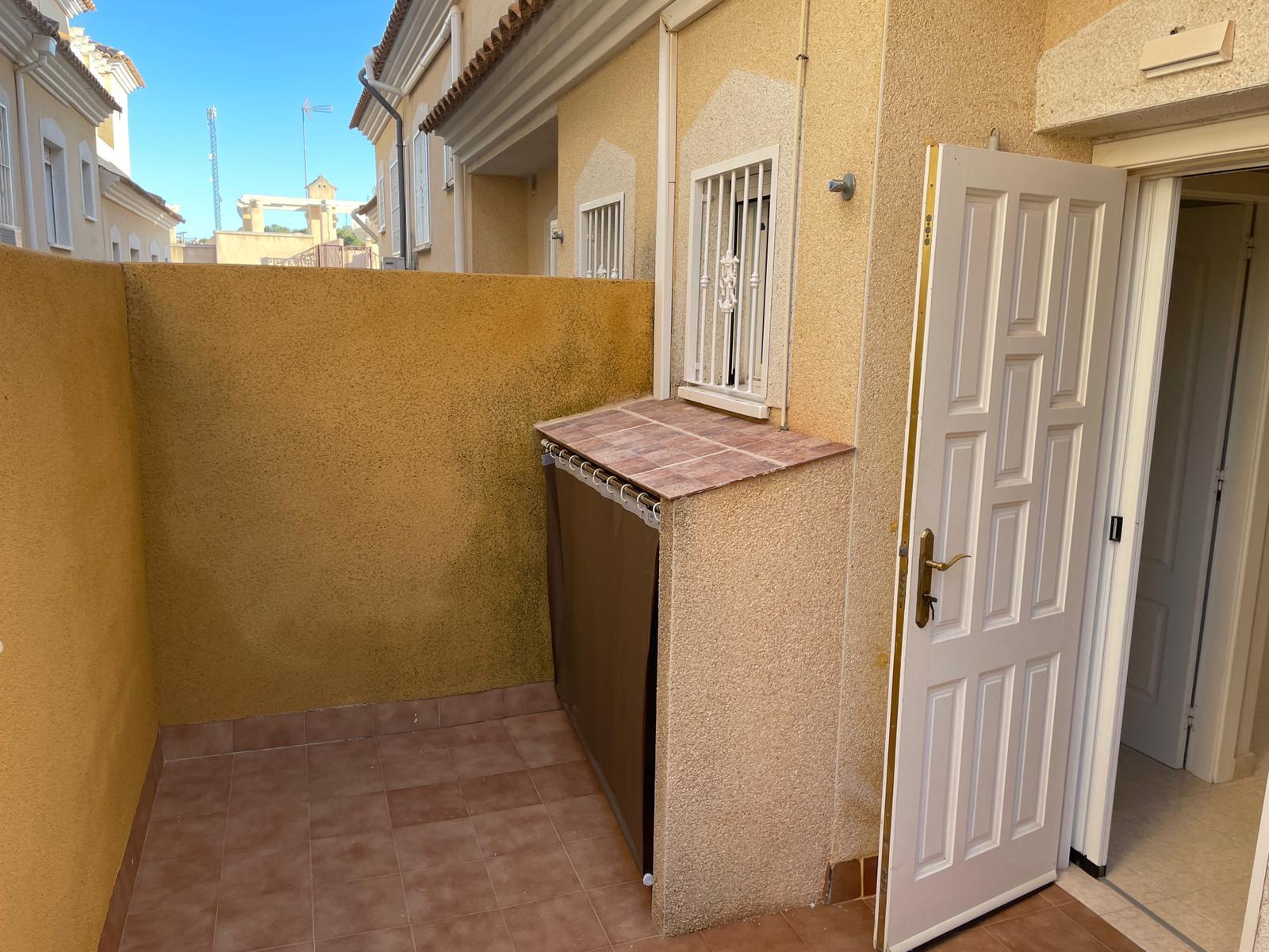 For sale - 2 Bedroom 2 Bathroom Townhouse in Villamartin - , Villamartin, Alicante, Spain - Alicante