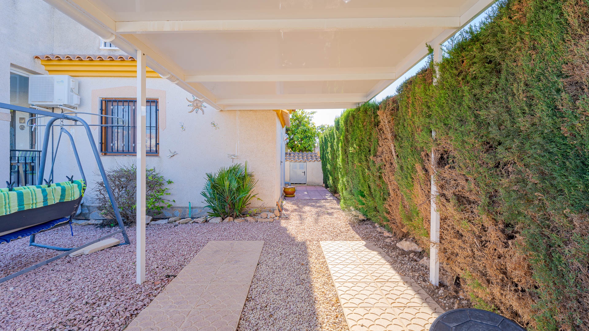 For sale - 3 Bedroom 2 Bathroom Quad in Playa Flamenca - Playa Flamenca  - Alicante