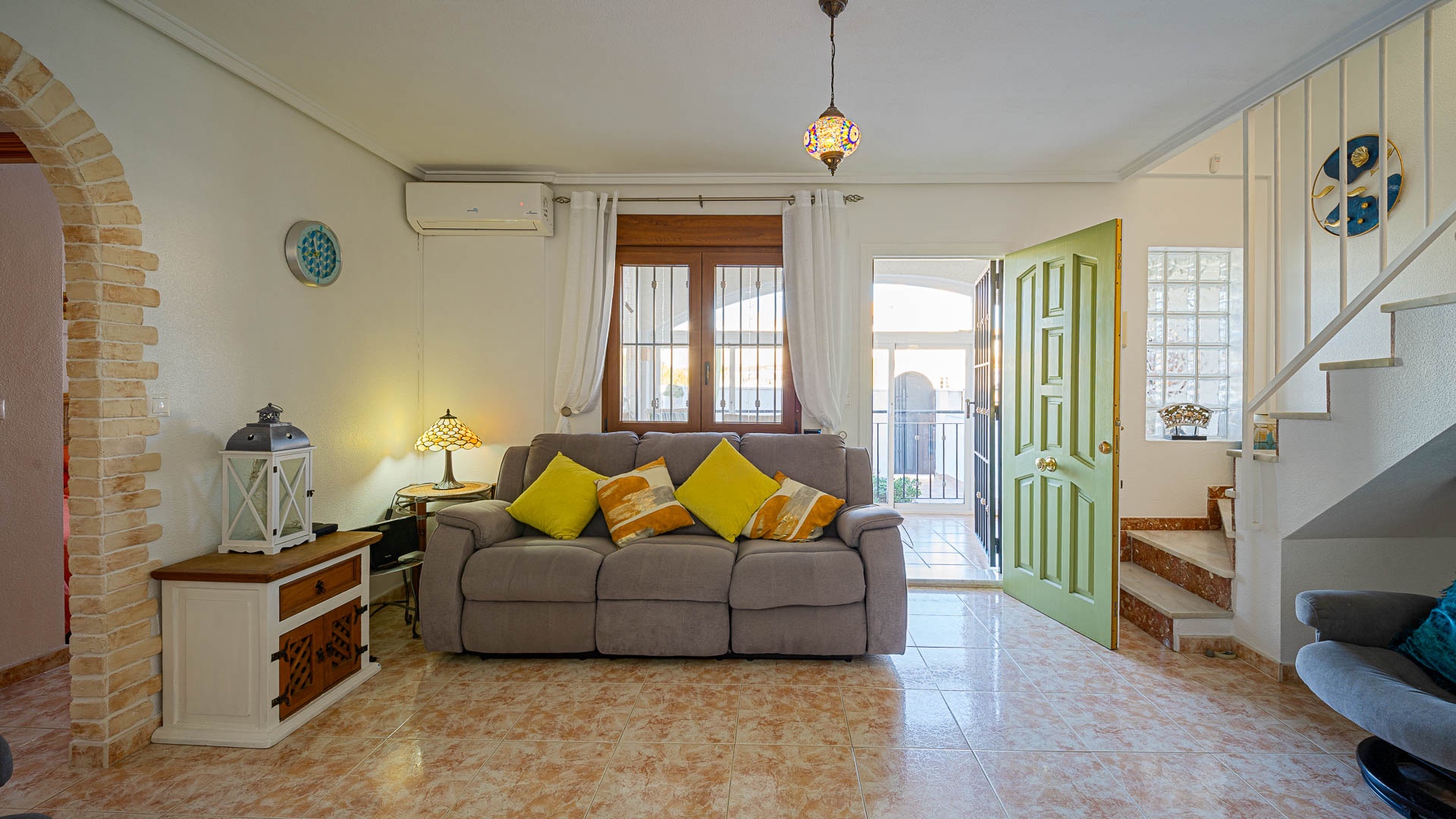 For sale - 3 Bedroom 2 Bathroom Quad in Playa Flamenca - Playa Flamenca  - Alicante