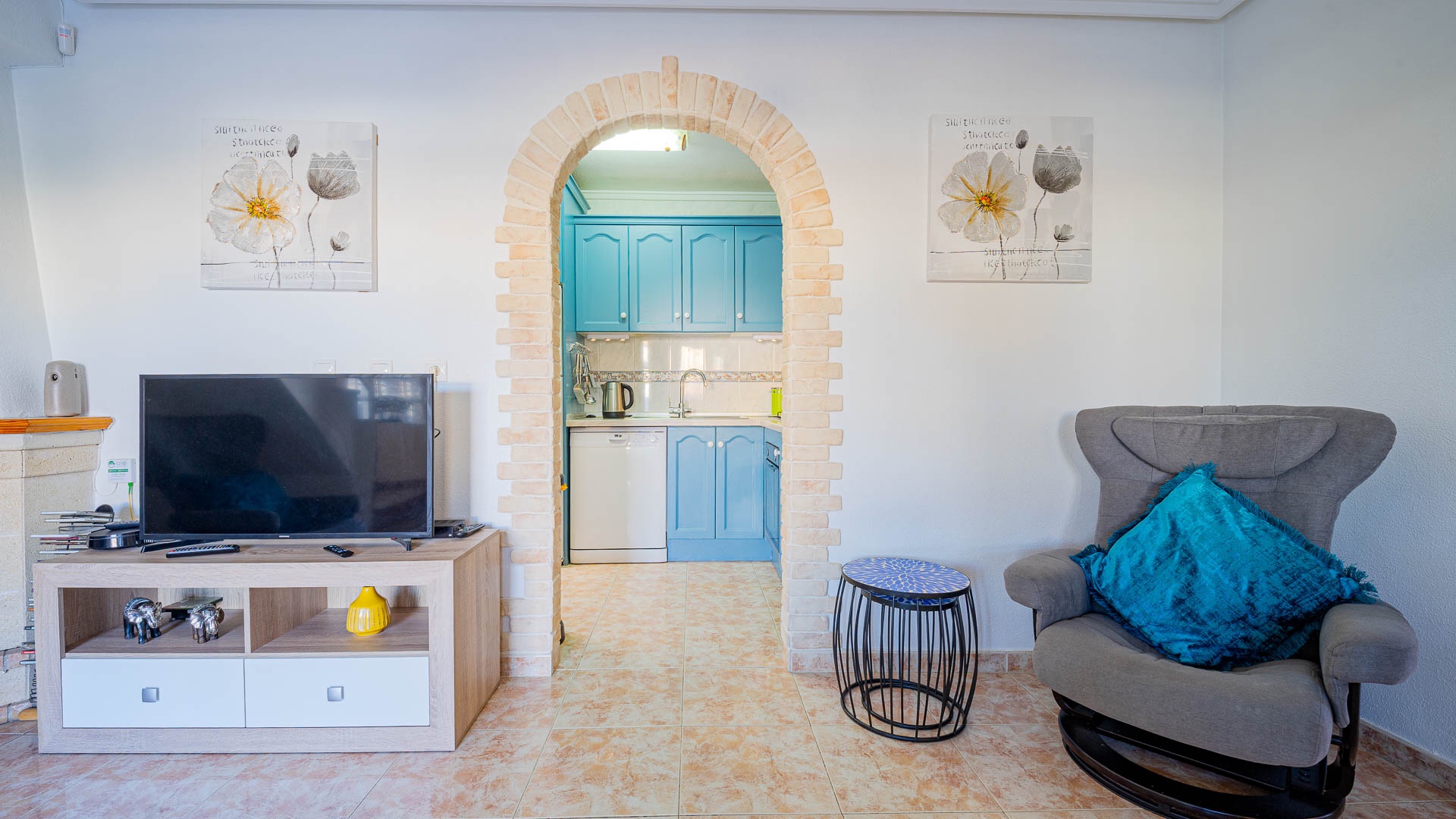 For sale - 3 Bedroom 2 Bathroom Quad in Playa Flamenca - Playa Flamenca  - Alicante