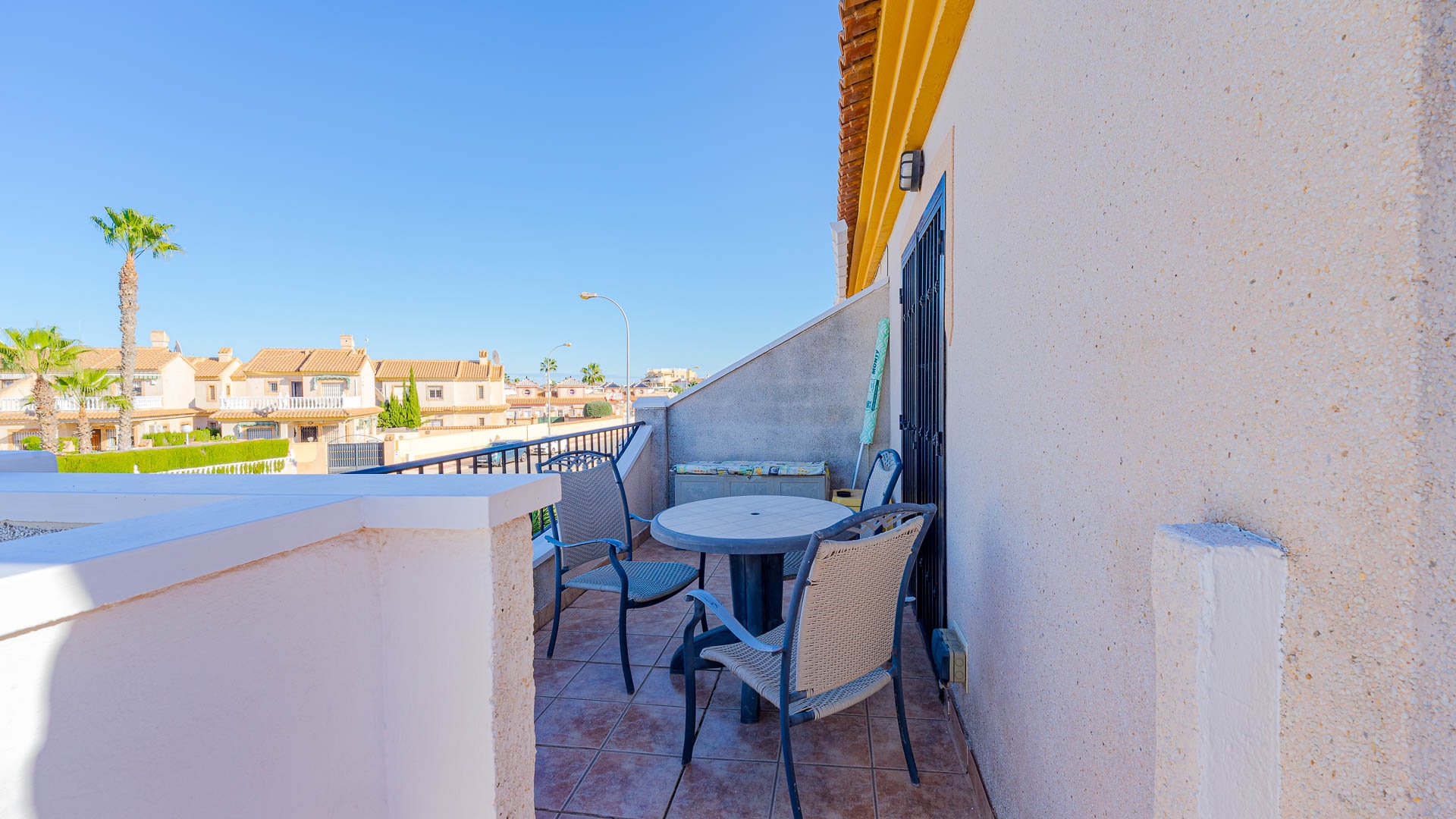For sale - 3 Bedroom 2 Bathroom Quad in Playa Flamenca - Playa Flamenca  - Alicante