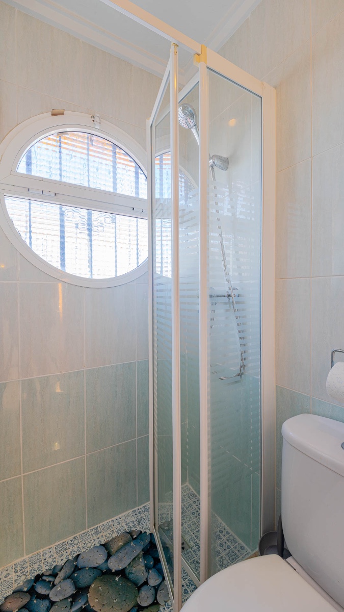 For sale - 3 Bedroom 2 Bathroom Quad in Playa Flamenca - Playa Flamenca  - Alicante