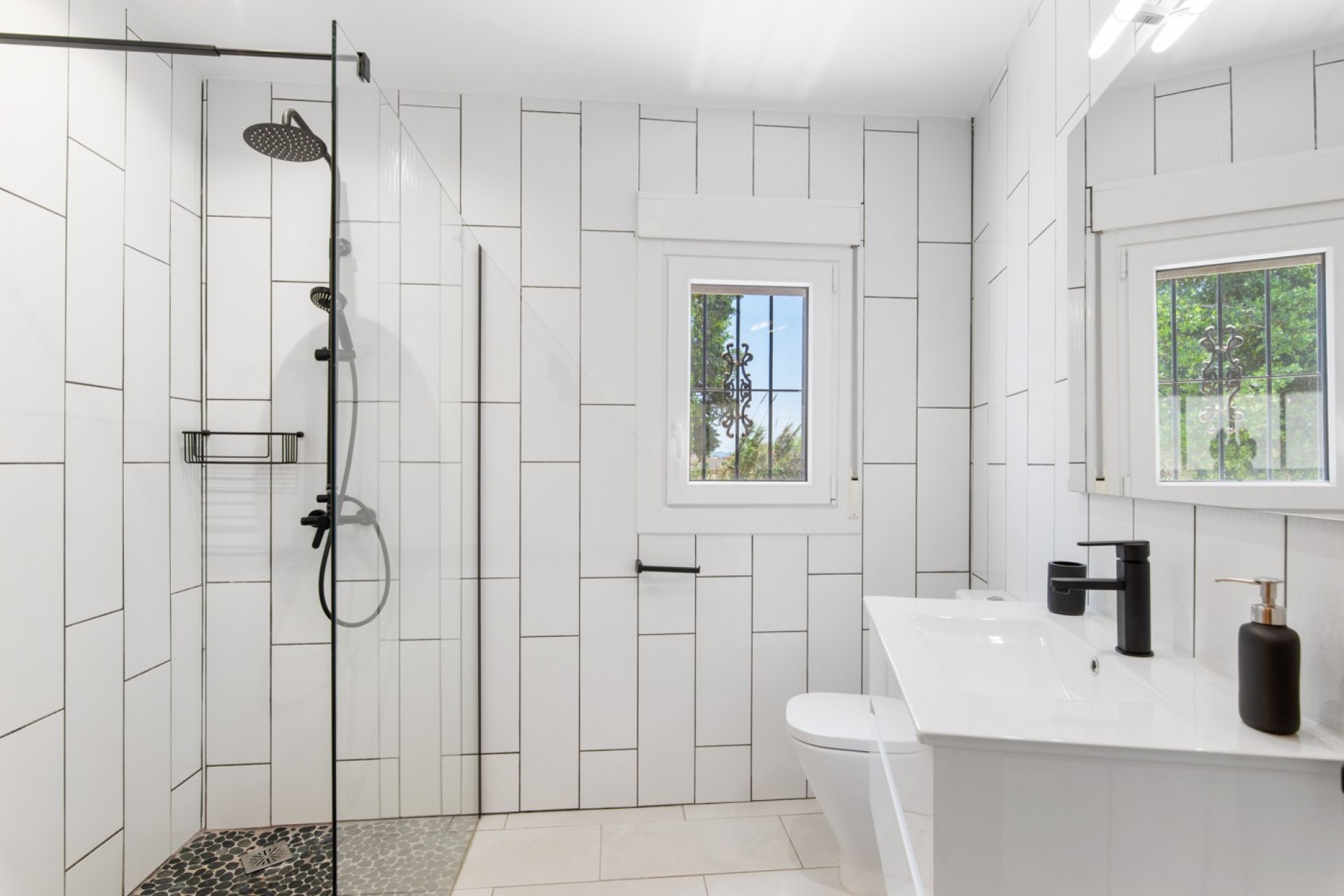For sale - 4 Bedroom 4 Bathroom Country Property in Catral - Catral  - Alicante