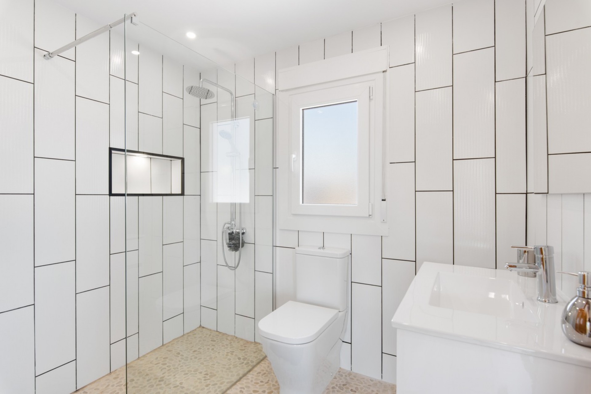 For sale - 4 Bedroom 4 Bathroom Country Property in Catral - Catral  - Alicante