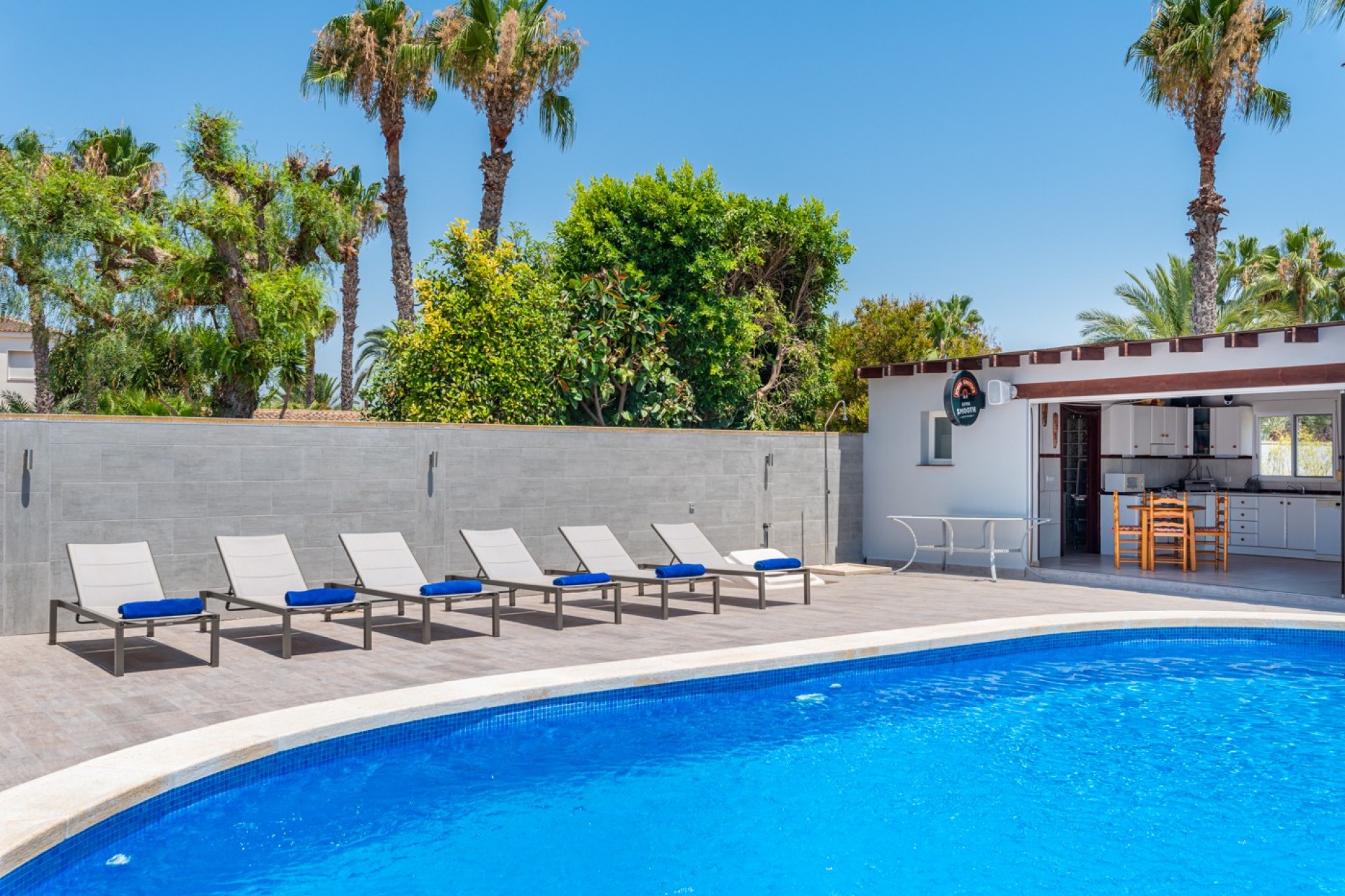 For sale - 4 Bedroom 4 Bathroom Country Property in Catral - Catral  - Alicante