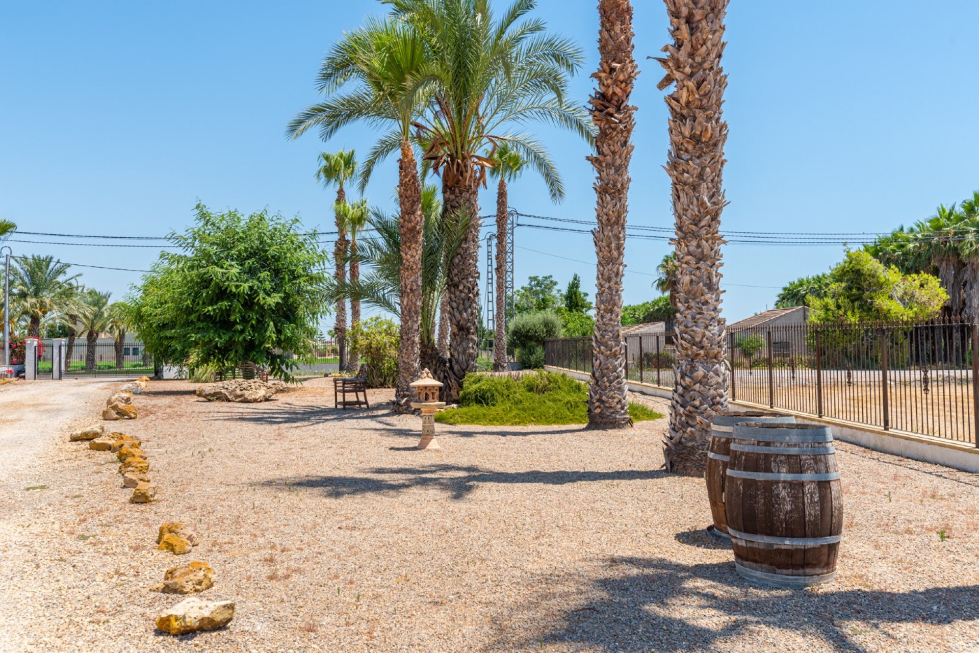 For sale - 4 Bedroom 4 Bathroom Country Property in Catral - Catral  - Alicante