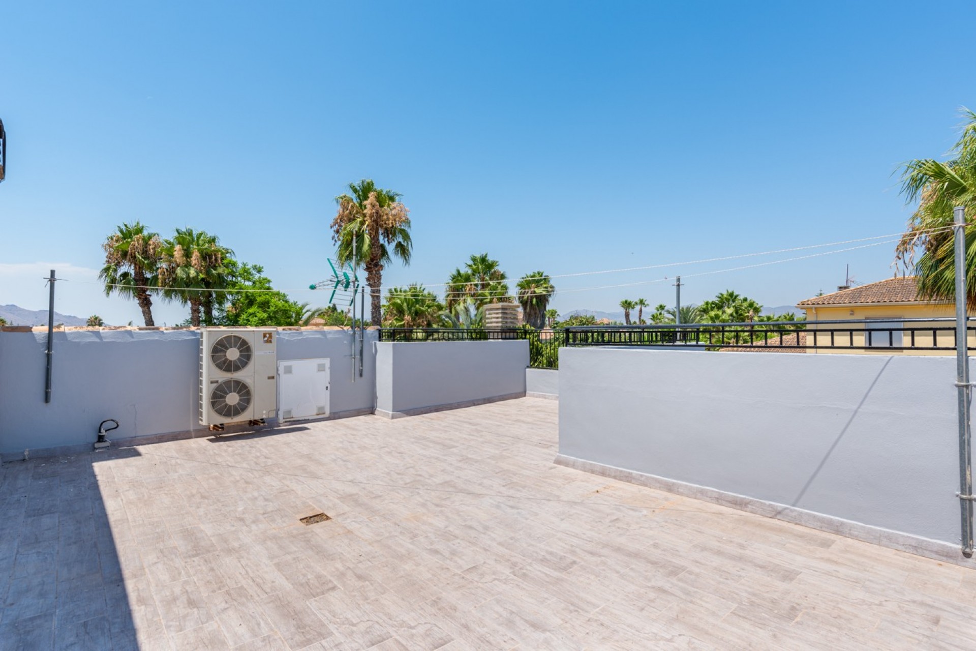 For sale - 4 Bedroom 4 Bathroom Country Property in Catral - Catral  - Alicante