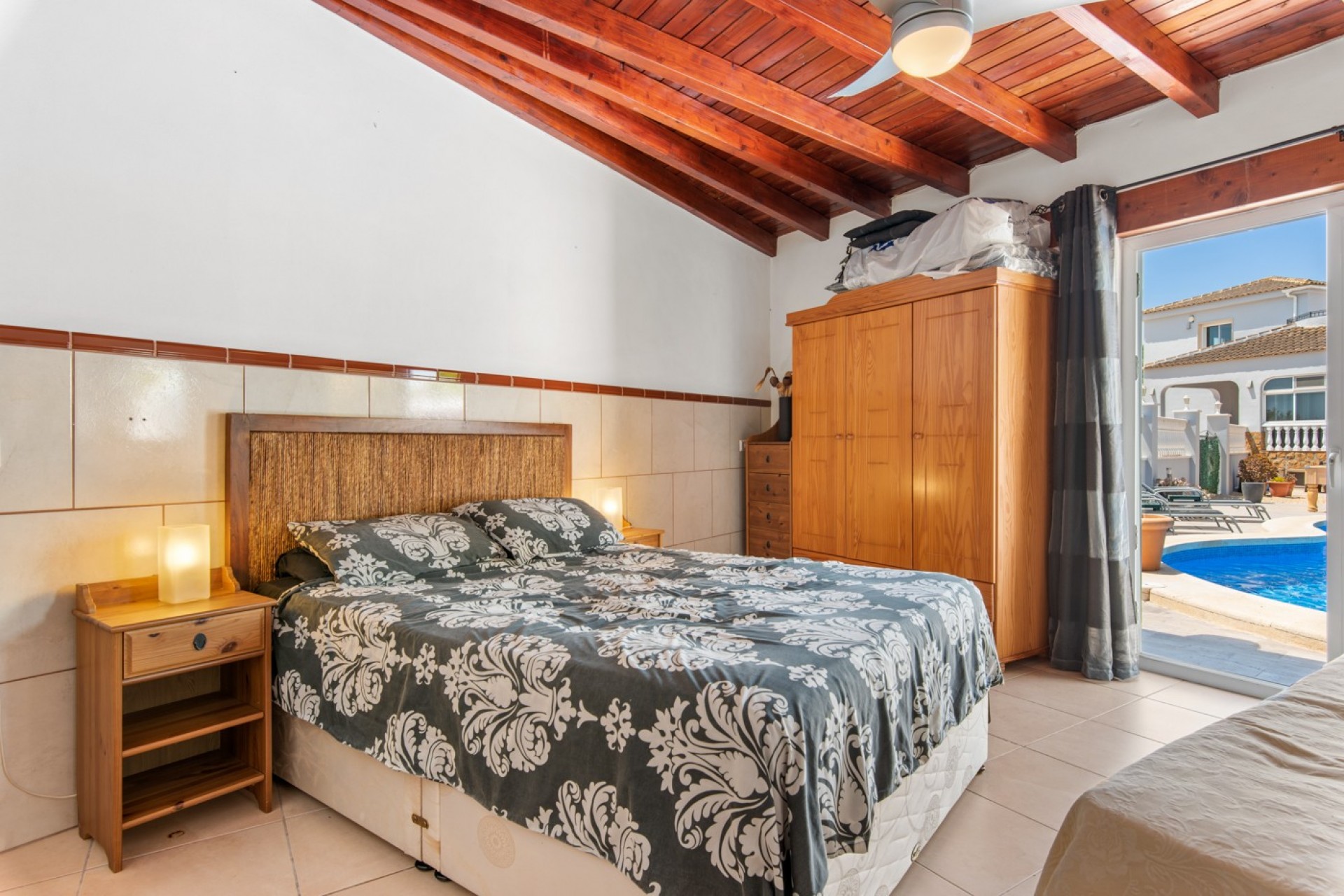 For sale - 4 Bedroom 4 Bathroom Country Property in Catral - Catral  - Alicante
