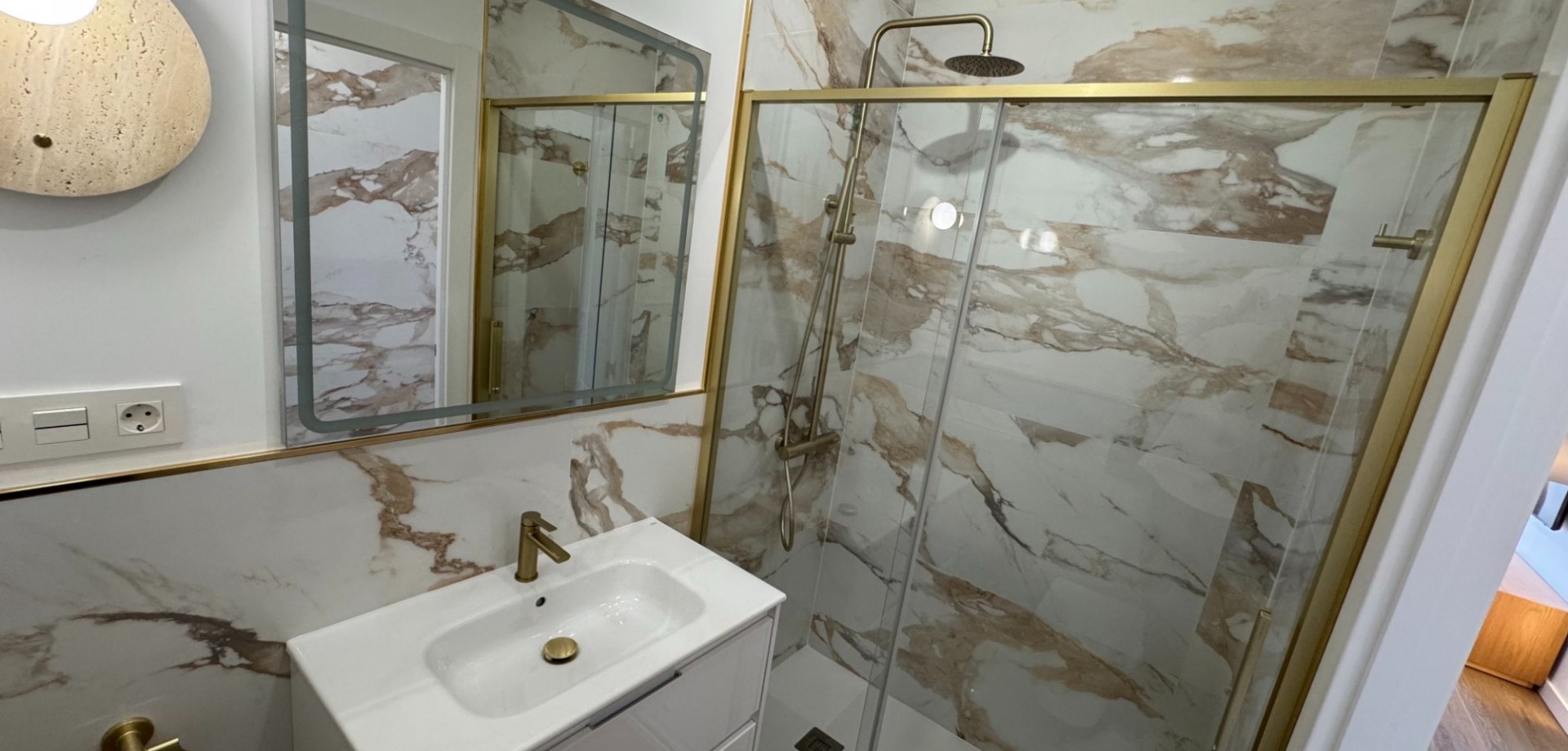 For sale - 2 Bedroom 1 Bathroom Apartment in Orihuela Costa - Punta Prima  - Costa Blanca (Alicante)