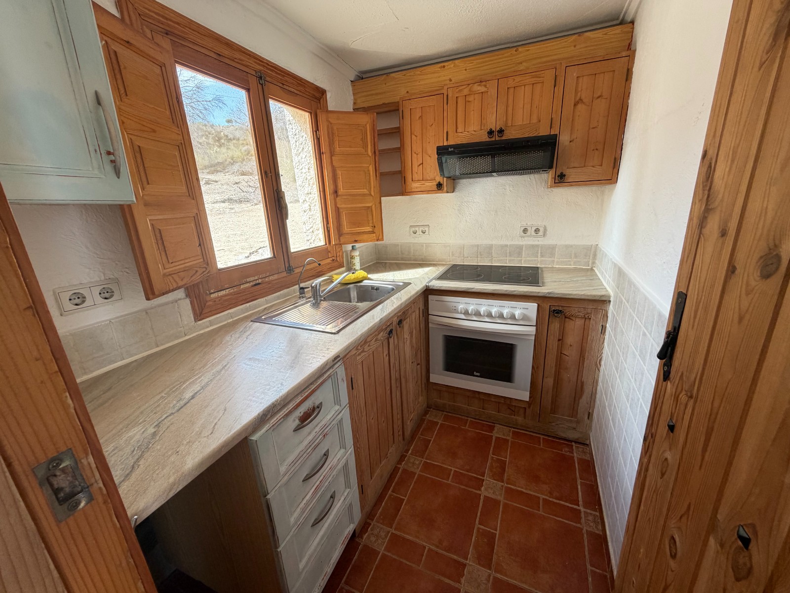 For sale - 2 Bedroom 1 Bathroom Country Property/Finca in Torremendo - Torremendo  - Alicante