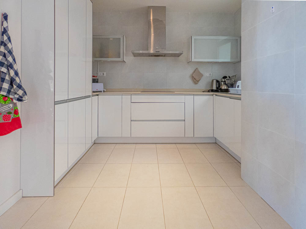 For sale - 4 Bedroom 2 Bathroom Apartment in Los Dolses - Inland  - Alicante