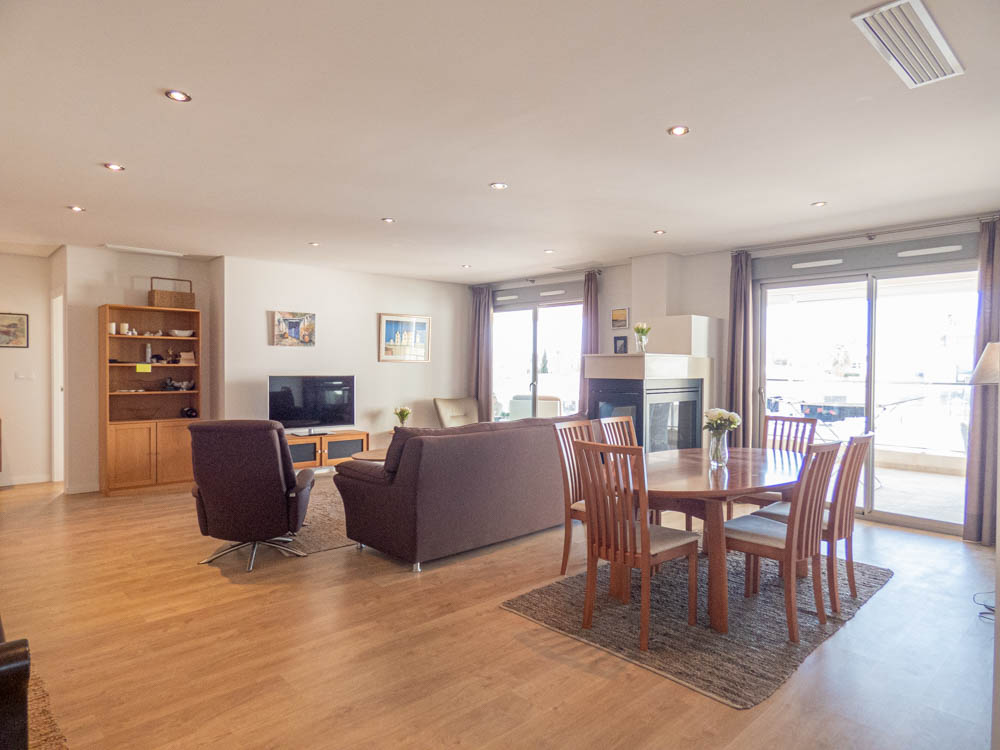 For sale - 4 Bedroom 2 Bathroom Apartment in Los Dolses - Inland  - Alicante