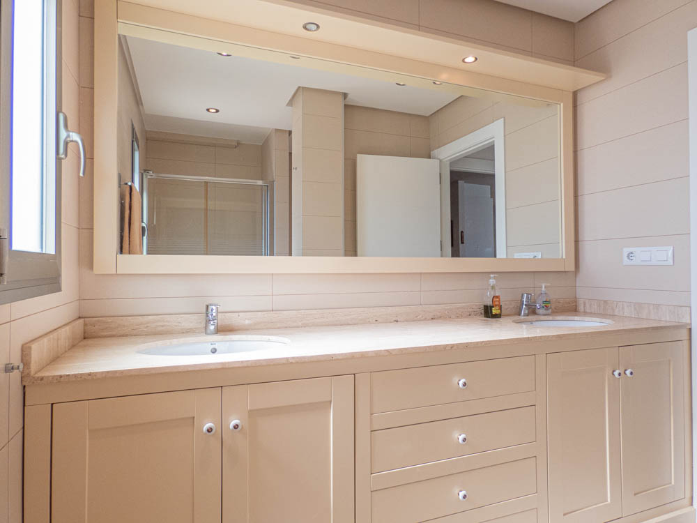 For sale - 4 Bedroom 2 Bathroom Apartment in Los Dolses - Inland  - Alicante