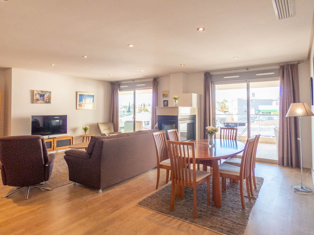 For sale - 4 Bedroom 2 Bathroom Apartment in Los Dolses - Inland  - Alicante