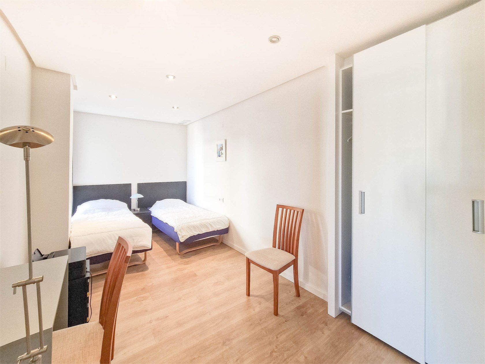 For sale - 4 Bedroom 2 Bathroom Apartment in Los Dolses - Inland  - Alicante