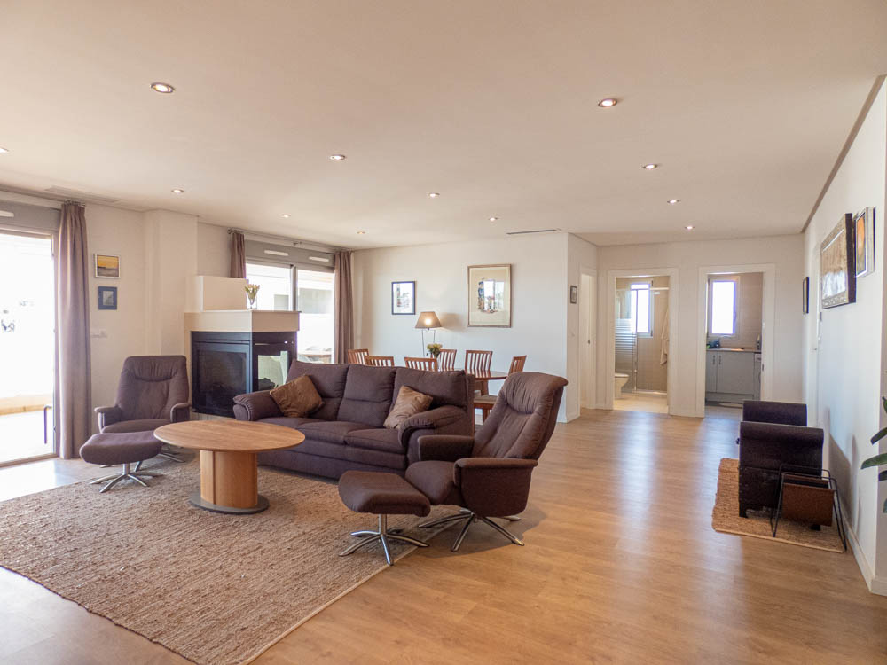 For sale - 4 Bedroom 2 Bathroom Apartment in Los Dolses - Inland  - Alicante