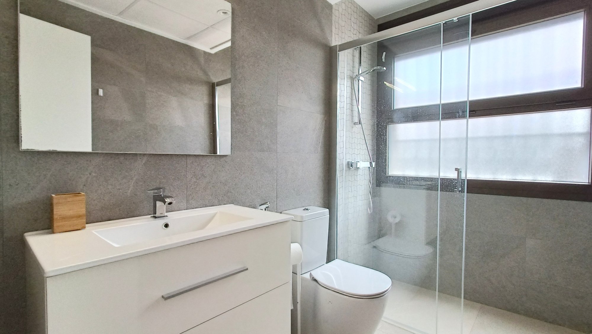 For sale - 3 Bedroom 2 Bathroom Villa in Vistabella Golf Entre Naranjos - Inland  - Alicante