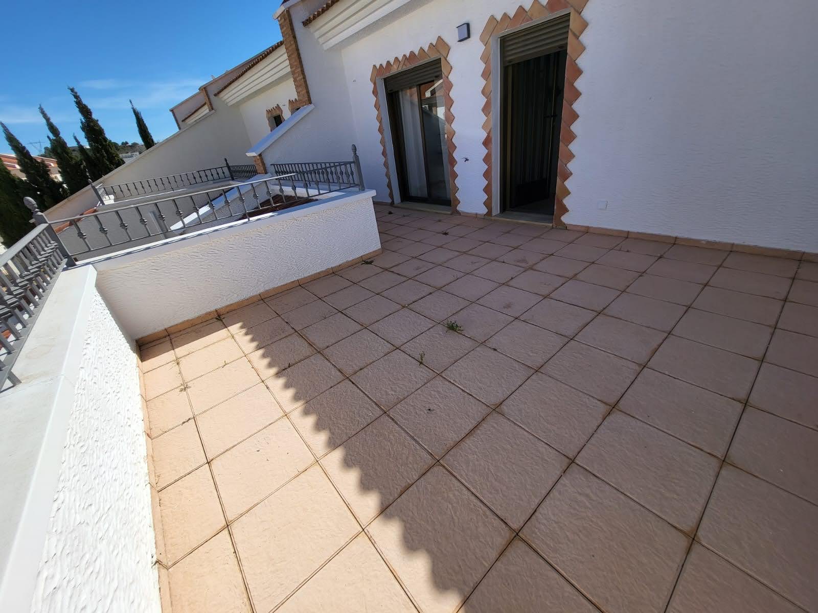 For sale - 3 Bedroom 3 Bathroom Town House in San Miguel de Salinas - Inland  - Alicante
