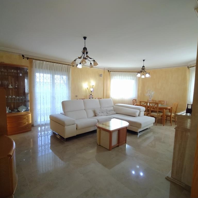 For sale - 4 Bedroom 2 Bathroom Villa in Orihuela - LOS DESEMPARADOS  - Alicante